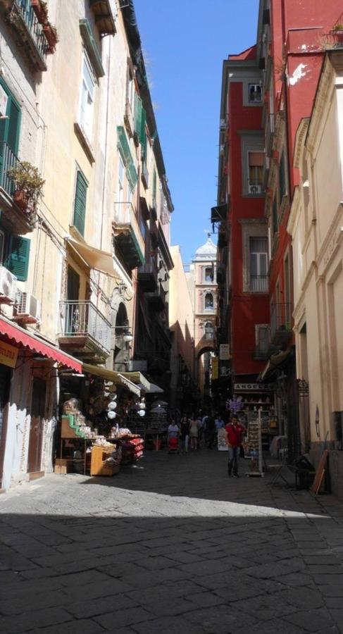 Home In Love: Vicoletto Dei Presepi Napoli Eksteriør bilde