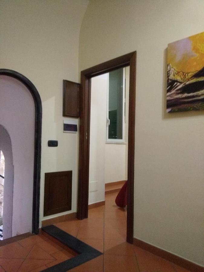 Home In Love: Vicoletto Dei Presepi Napoli Eksteriør bilde