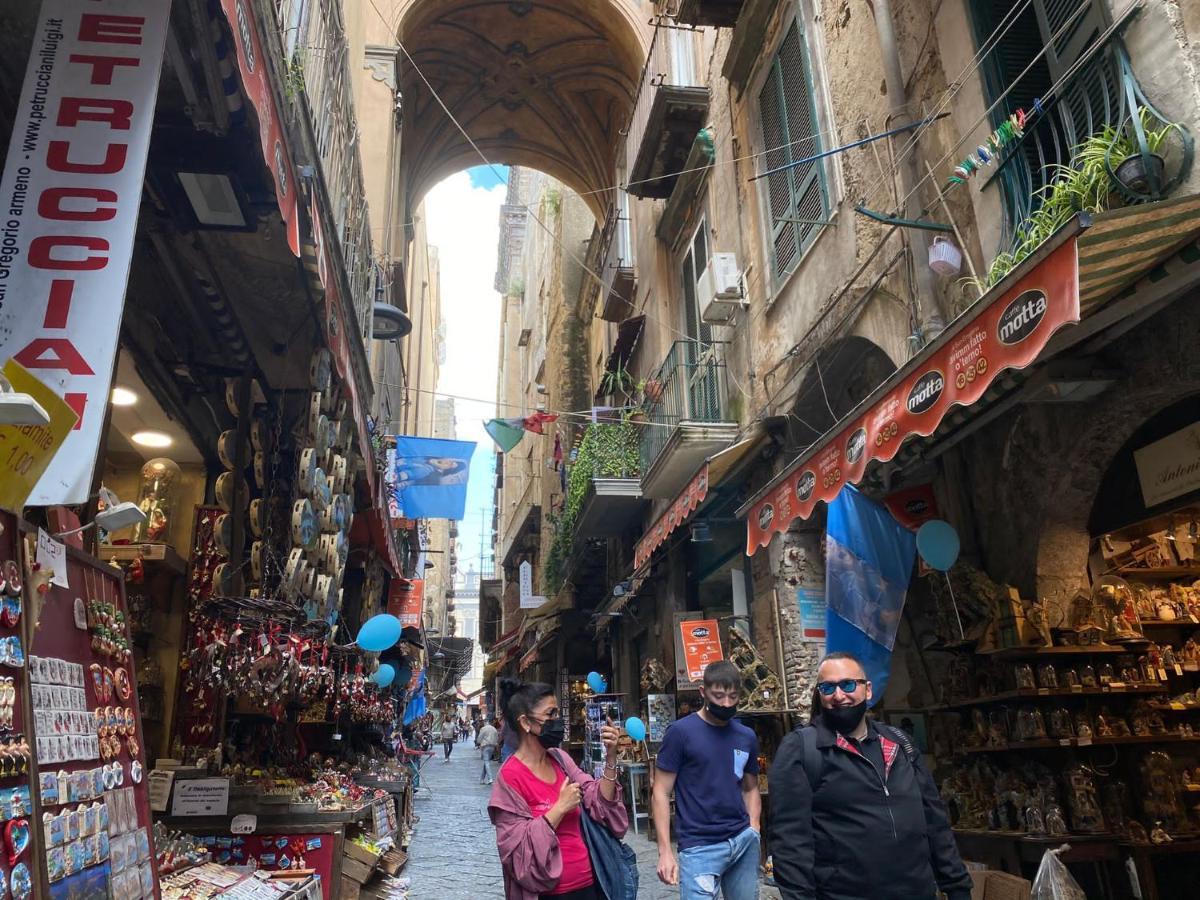 Home In Love: Vicoletto Dei Presepi Napoli Eksteriør bilde