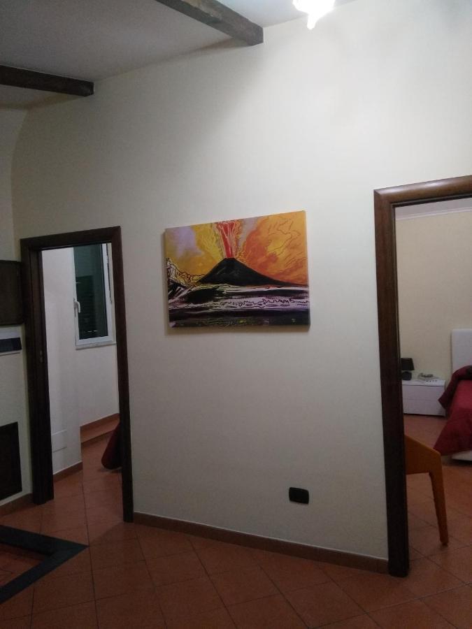 Home In Love: Vicoletto Dei Presepi Napoli Eksteriør bilde